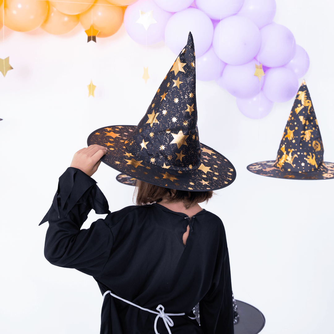 Raganos kepurė STARS BLACK & GOLD